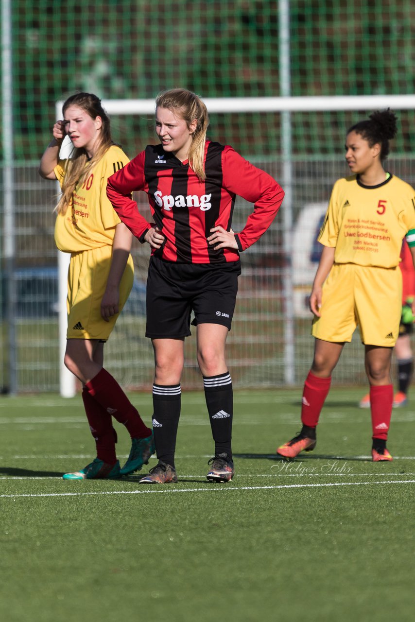 Bild 302 - B-Juniorinnen SG Weststeinburg/Bei - SV Fisia 03 : Ergebnis: 1:2